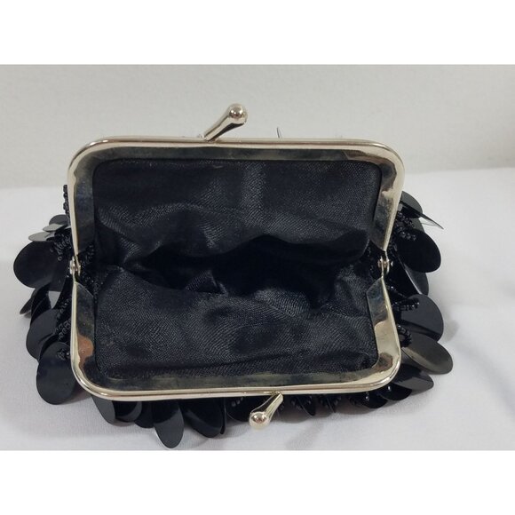 Sequined Change Purse 4" Black with large sequins and beads - Picture 3 of 6